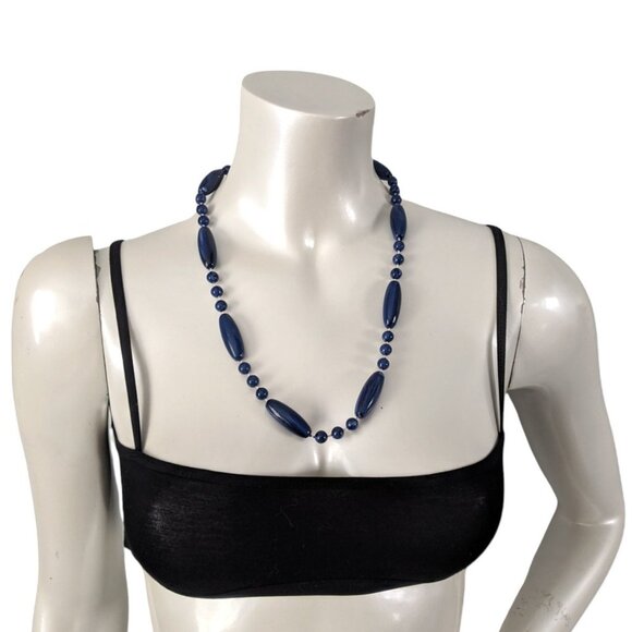 Vintage Oblong Acrylic Beaded Necklace Navy Blue Beads Long Tapered Retro 80s - Picture 3 of 5